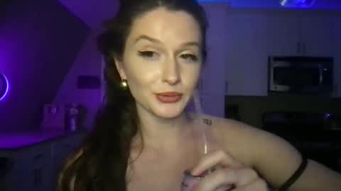 amberkinsley online show from 04-11-26, 07:45