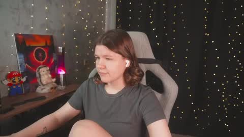 Snapshot of amberlyyy chatting on 04-26-26, 03:48 my name is Sonya but you can call me your favorite girl 3 online show from 04-26-26, 03:48