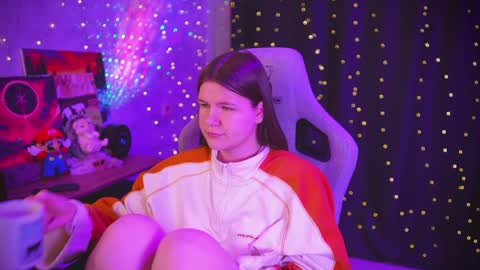 Snapshot of amberlyyy chatting on 05-13-26, 04:43 my name is Sonya but you can call me your favorite girl 3 online show from 05-13-26, 04:43