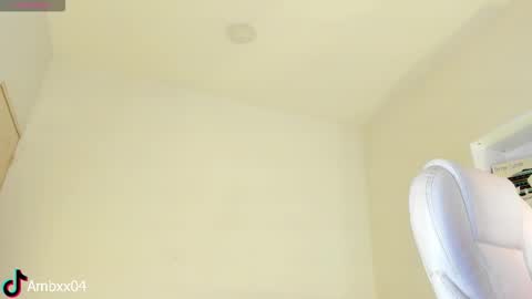 Amber online show from 02-09-26, 01:15