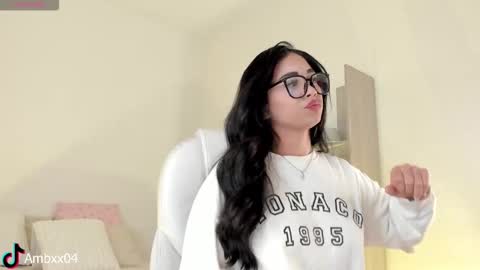 Amber online show from 02-18-26, 01:40