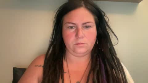 Snapshot of ambermoss7 chatting on 09-09-25, 04:28 ambermoss7 online show from 09-09-25, 04:28