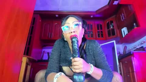   online show from 03-08-25, 01:57