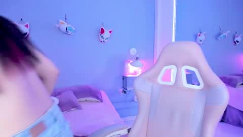 Amber online show from 01-18-25, 01:52