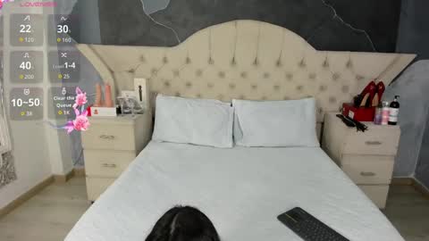 Snapshot of amberrgrey_ chatting on 10-02-25, 06:48 Amber Grey online show from 10-02-25, 06:48