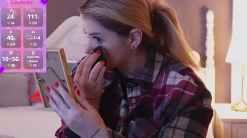 Snapshot of amberseyes chatting on 02-07-25, 08:01 Amberseyes online show from 02-07-25, 08:01