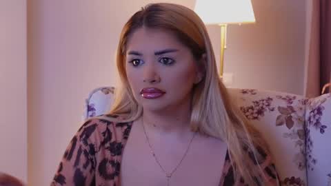 Snapshot of amberseyes chatting on 03-02-25, 10:24 Amberseyes online show from 03-02-25, 10:24