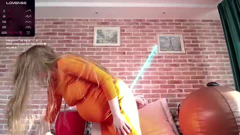  25 WEEK Princess  Linnea  online show from 02-28-25, 11:25