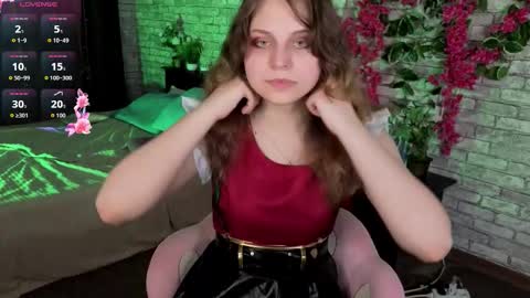 Snapshot of amechan chatting on 11-09-25, 02:04 Ame online show from 11-09-25, 02:04