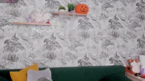 Snapshot of ameli_shell chatting on 11-13-25, 01:26 Ameli online show from 11-13-25, 01:26