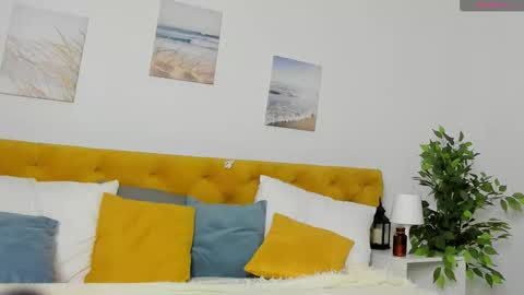 Snapshot of ameli_shell chatting on 11-19-25, 01:27 Ameli online show from 11-19-25, 01:27