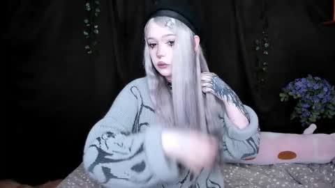 Amelia online show from 12-02-25, 12:21