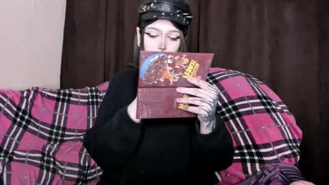 Amelia online show from 04-08-26, 09:09