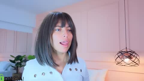 AMELIA online show from 01-15-26, 11:48