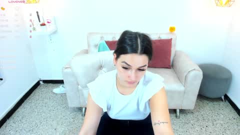 Snapshot of amelia_jacksonn chatting on 12-03-24, 09:44 A M E L I A online show from 12-03-24, 09:44