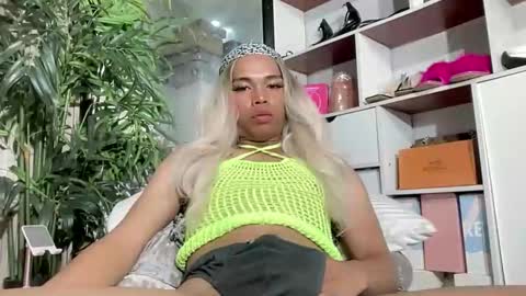 Snapshot of amelia_jones69x chatting on 02-18-26, 03:24 Amelia online show from 02-18-26, 03:24