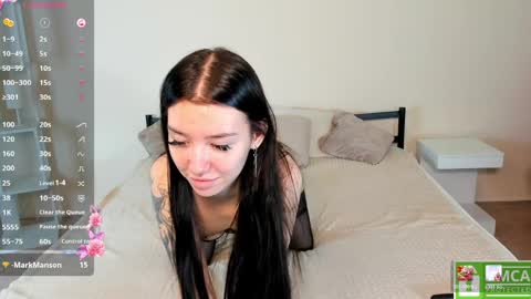 Anna online show from 04-16-26, 01:28