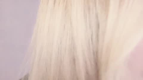 Amelia online show from 02-27-25, 12:43