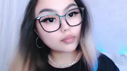 Amelia online show from 06-12-26, 04:17