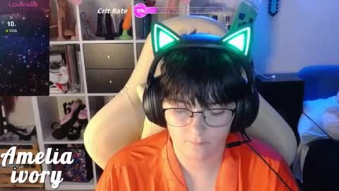 Snapshot of ameliaivory chatting on 06-22-26, 06:21 ameliaivory online show from 06-22-26, 06:21