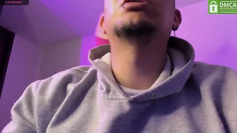 Snapshot of ameliaterry_2 chatting on 12-23-24, 04:44 Amelia y terry online show from 12-23-24, 04:44