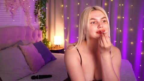 Snapshot of ameliawells chatting on 06-02-26, 03:52 Amelia online show from 06-02-26, 03:52