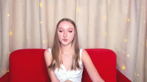 Snapshot of ameliawise chatting on 01-03-25, 11:46 ameliawise online show from 01-03-25, 11:46