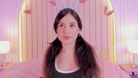 Amelia online show from 10-17-25, 02:26