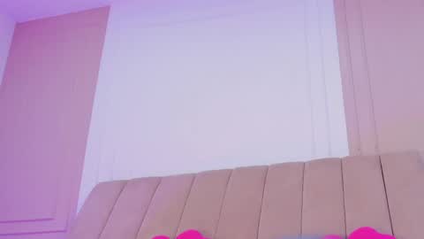 Amelia online show from 04-16-26, 11:18