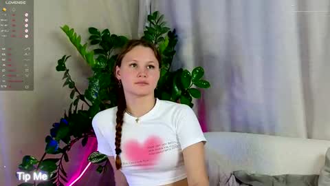 AmeliRoyse online show from 09-11-25, 06:19