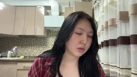 Snapshot of ameliya_kim chatting on 04-12-26, 05:18 Ameliya online show from 04-12-26, 05:18