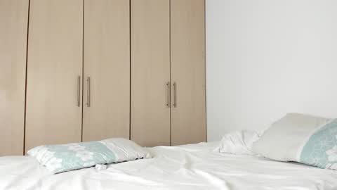 Snapshot of amellove chatting on 01-26-25, 11:06 Amelie gadotx ig online show from 01-26-25, 11:06