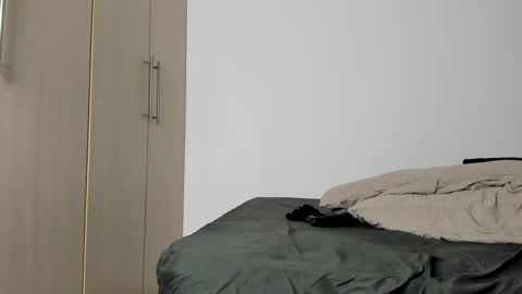 Snapshot of amellove chatting on 02-16-25, 12:30 Amelie gadotx ig online show from 02-16-25, 12:30