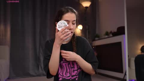 Amy  online show from 02-26-26, 04:55