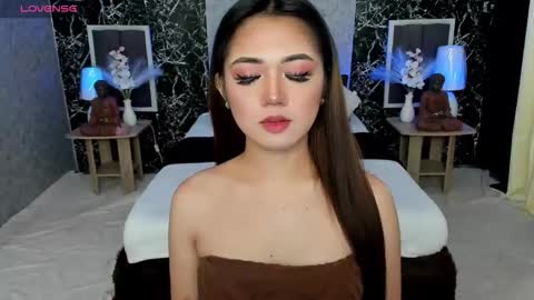 Snapshot of amethyst_claire chatting on 09-24-25, 12:36 Claire online show from 09-24-25, 12:36