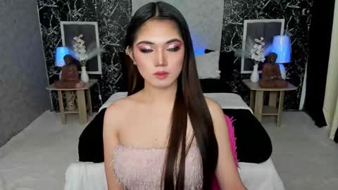 Snapshot of amethyst_claire chatting on 10-13-25, 08:25 Claire online show from 10-13-25, 08:25