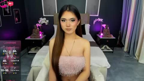 Snapshot of amethyst_claire chatting on 06-20-26, 08:39 Claire online show from 06-20-26, 08:39