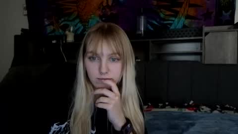 amethystmoon18 online show from 03-02-26, 08:15