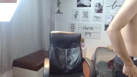 amethystshadow online show from 11-21-25, 06:28