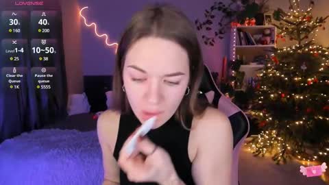 Hi-hi I am Kate welcome to my sexy room online show from 01-24-25, 08:00