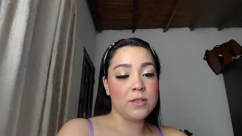 Snapshot of ami_rosee chatting on 12-12-24, 05:10 ami_rosee online show from 12-12-24, 05:10