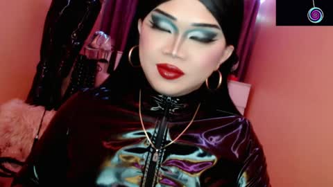 Queen Mireska online show from 03-31-26, 04:18