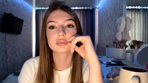 Kate online show from 03-04-26, 09:37