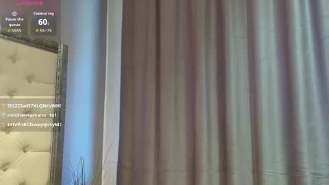 amiellarose online show from 04-23-26, 12:29
