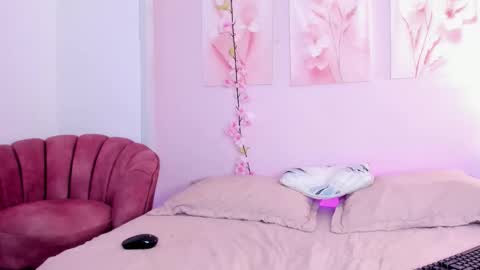 AmiiClark  online show from 02-06-26, 07:17