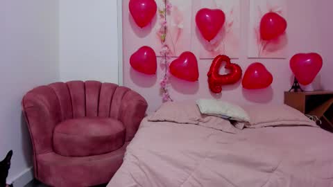 AmiiClark  online show from 02-14-26, 07:10