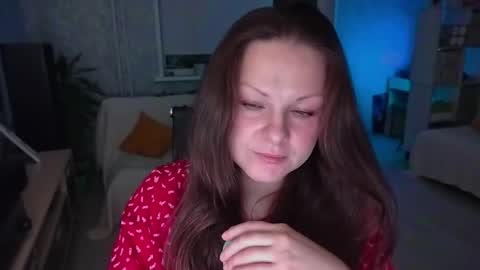 Snapshot of amilafran chatting on 11-08-25, 06:29 Mila online show from 11-08-25, 06:29