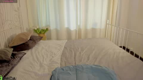 Snapshot of amilia_may chatting on 04-02-26, 08:12 amilia_may online show from 04-02-26, 08:12