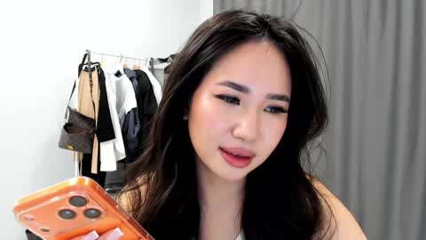 Amina online show from 02-26-26, 01:43