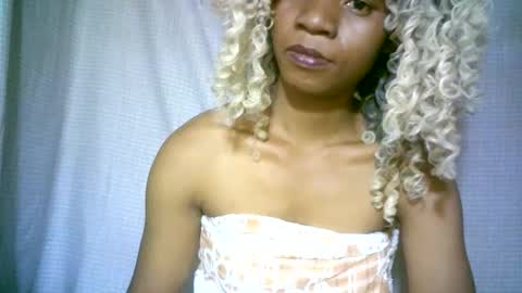 aminah01 online show from 01-09-25, 01:02